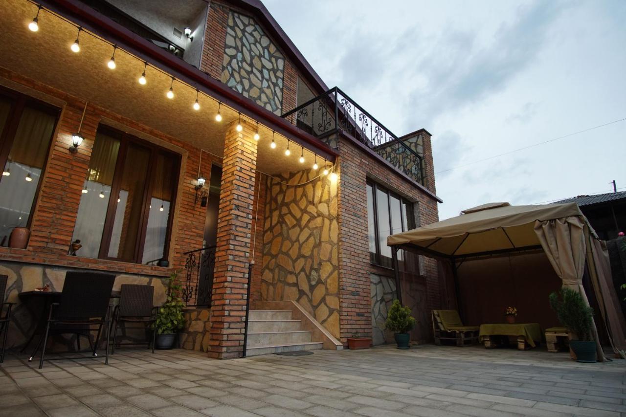 Lile Otel Telavi Dış mekan fotoğraf
