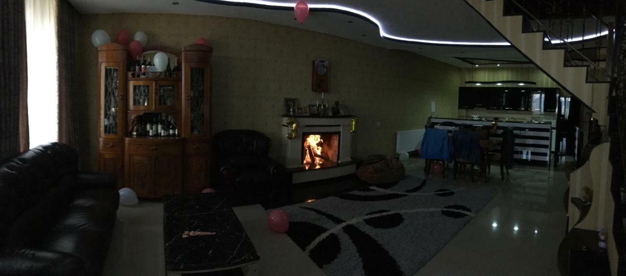 Lile Otel Telavi Dış mekan fotoğraf