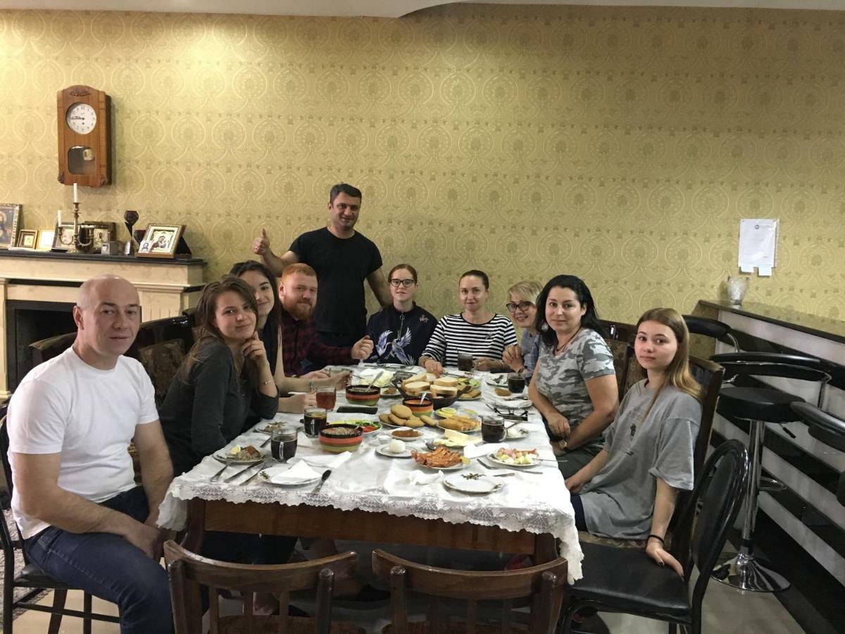 Lile Otel Telavi Dış mekan fotoğraf